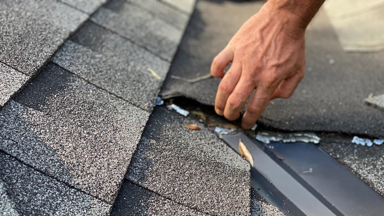 Recherche de fuite toiture maison Lot-et-Garonne infiltration sous tuiles